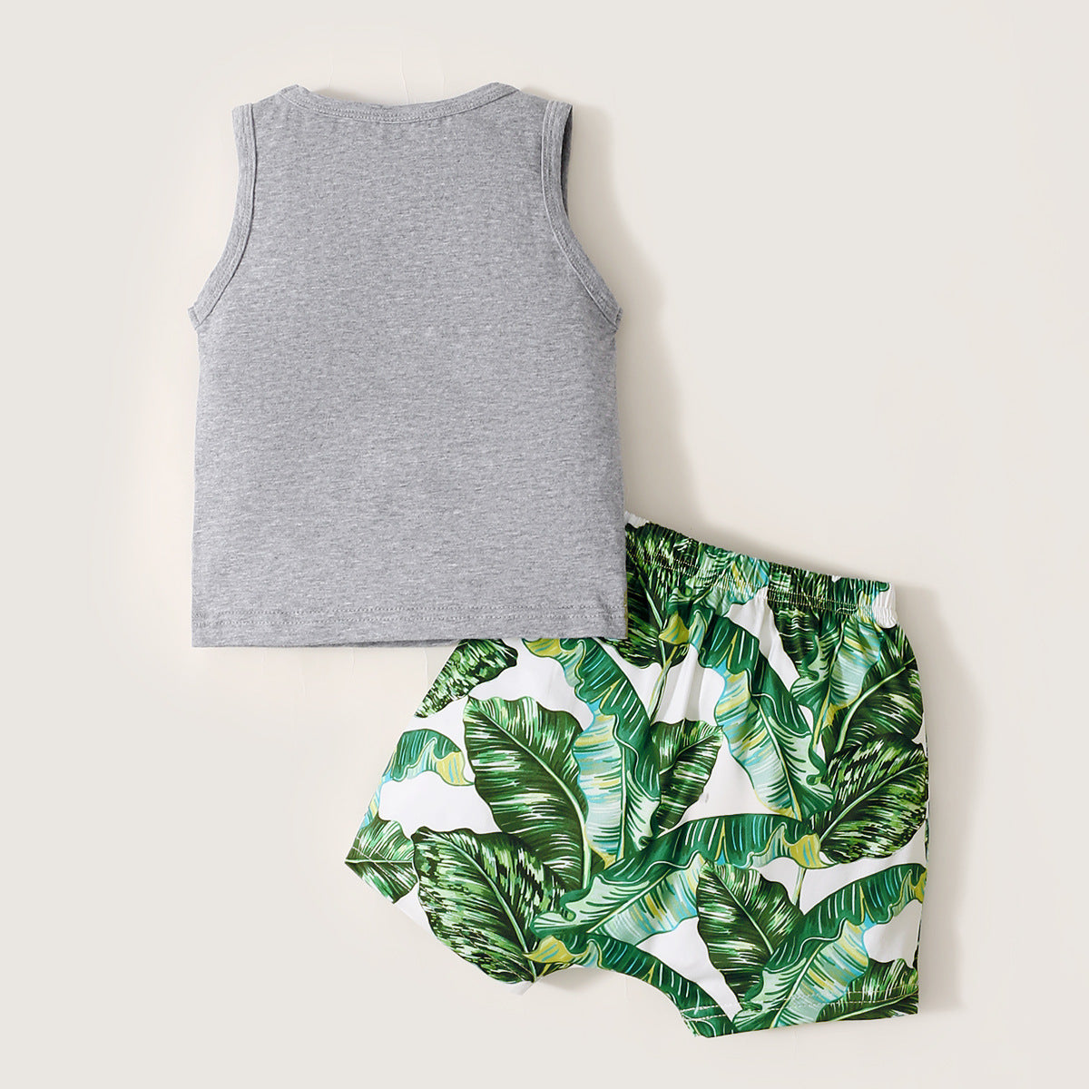 Ensemble deux pièces sans manches couleur unie avec short imprimé