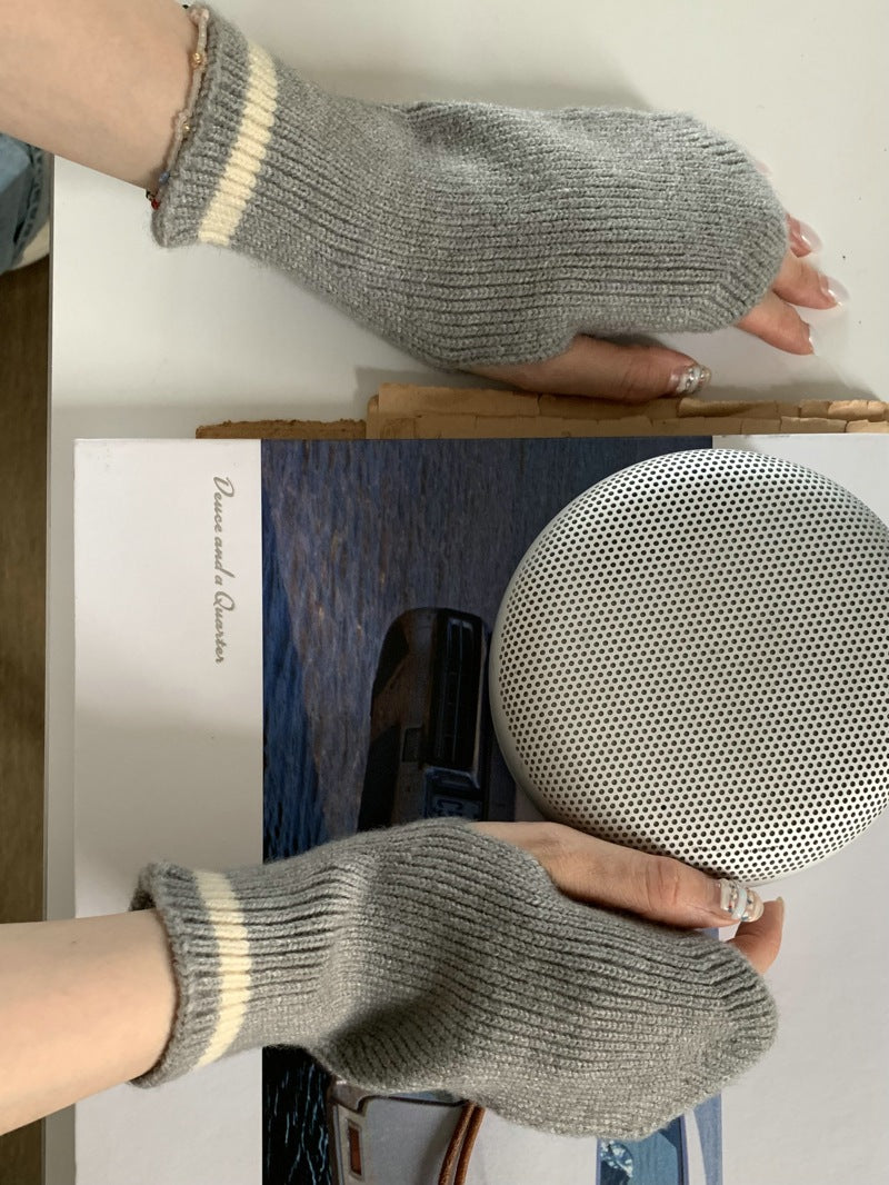 Women's Warm Touch Screen Knitted Half Finger Knitting Wool Gloves