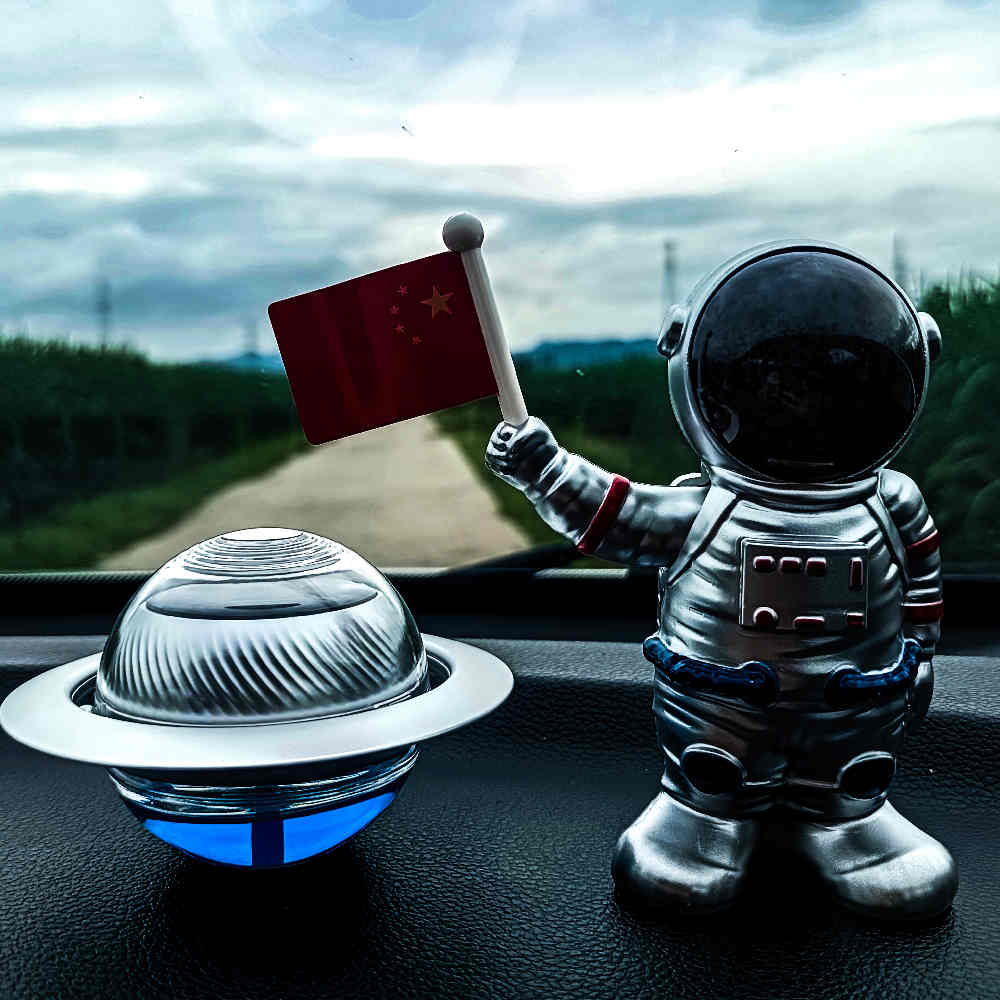 Ornement de voiture solaire Astronaute Planète Parfum