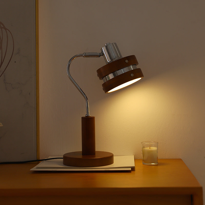 Lampe de table rétro couleur noyer français mi-antique ambiance haut de gamme pour salon