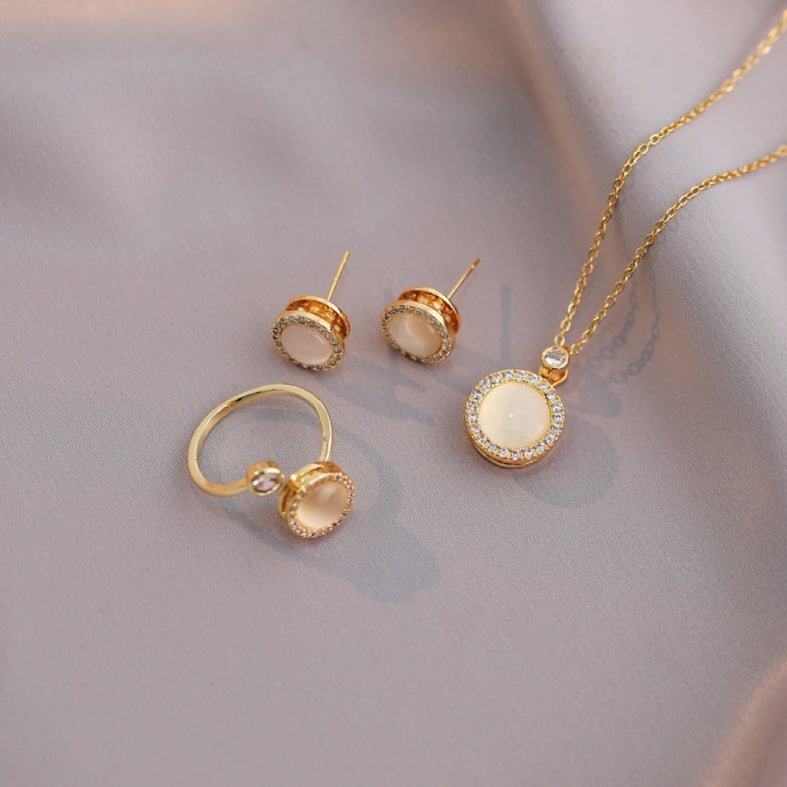 Rotating Opal Necklace For Women