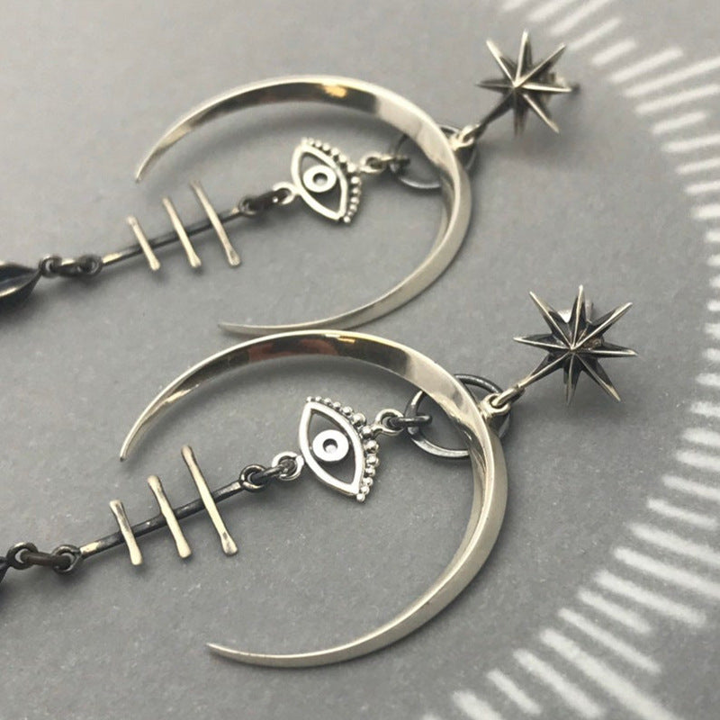 Boucles d'oreilles gothiques œil de diable style punk, accessoires d'Halloween, longue lune en métal argenté antique