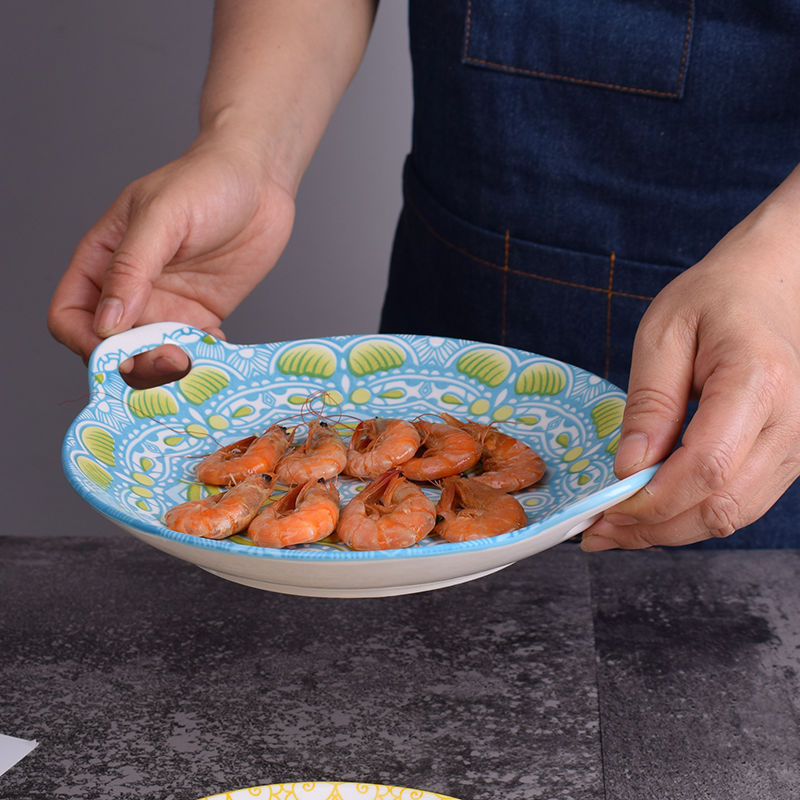 Plato de cerámica para hornear, plato de arroz al horno con queso y fruta