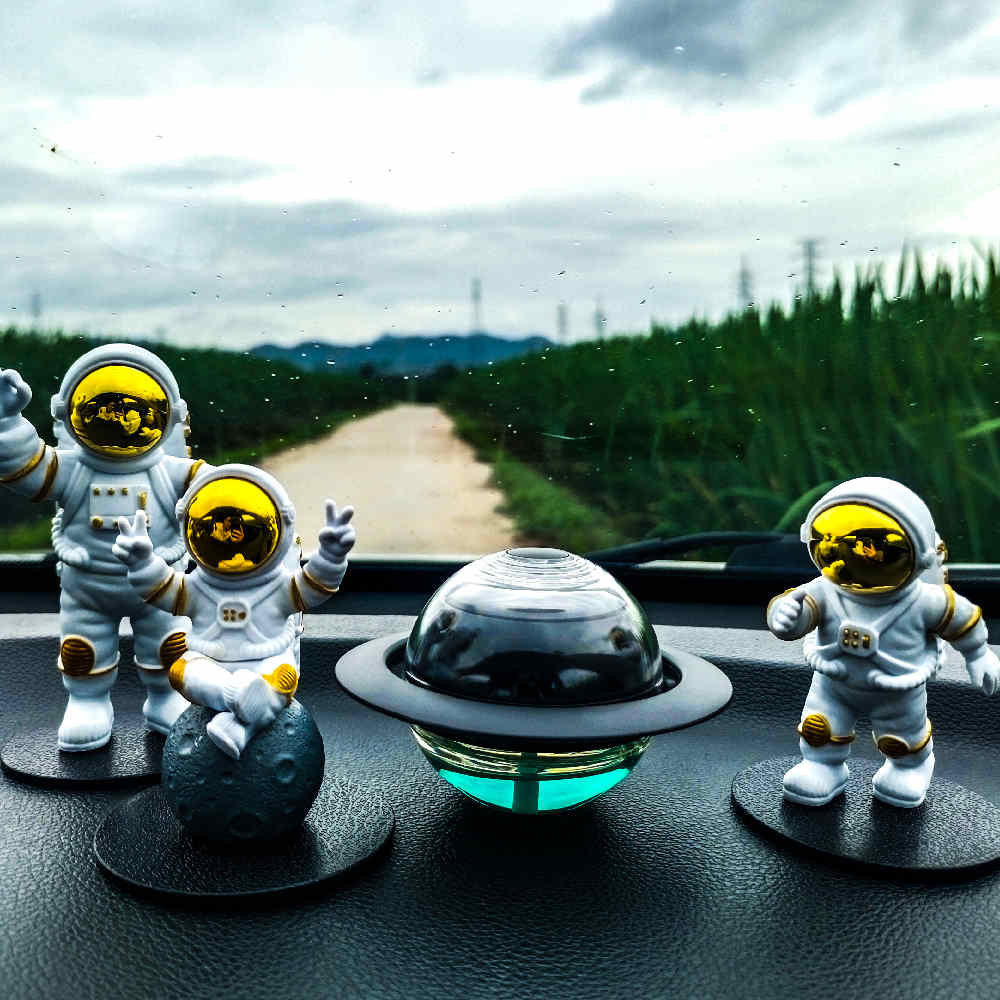 Ornement de voiture solaire Astronaute Planète Parfum