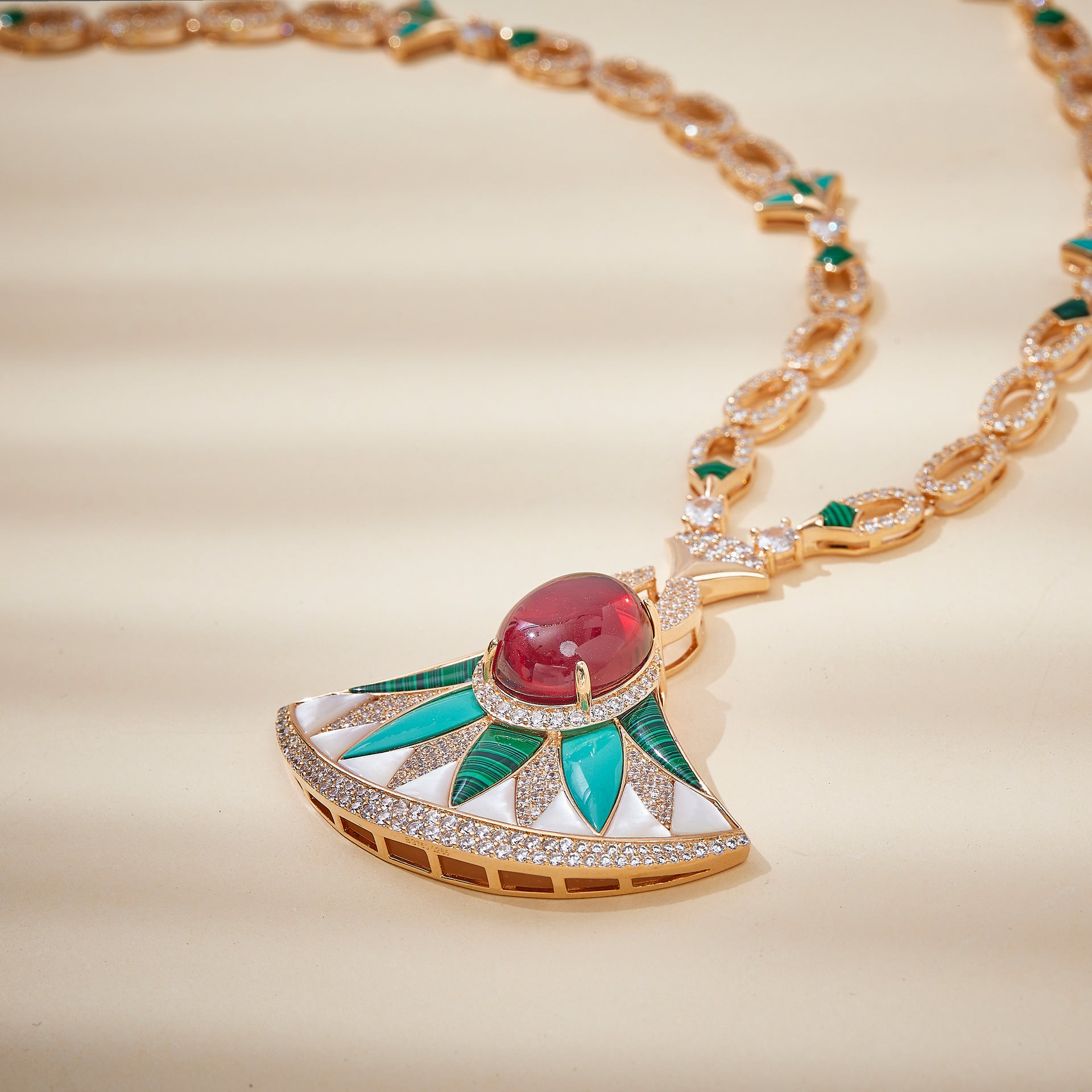 Women's Fan-shaped Necklace Earring Set
