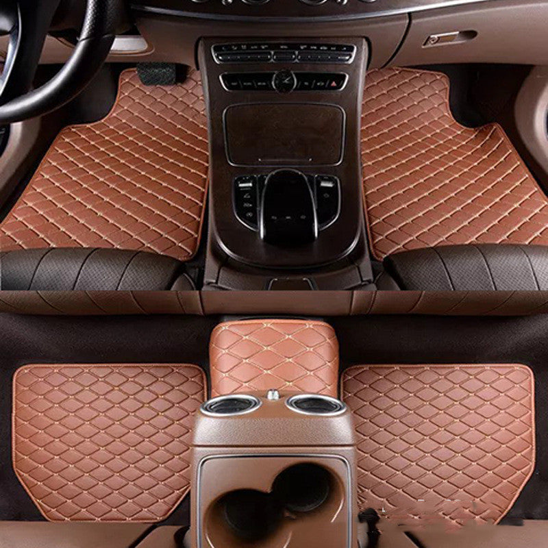 Tapis de pied universel en cuir matelassé brodé pleine couverture avec gouvernail droit