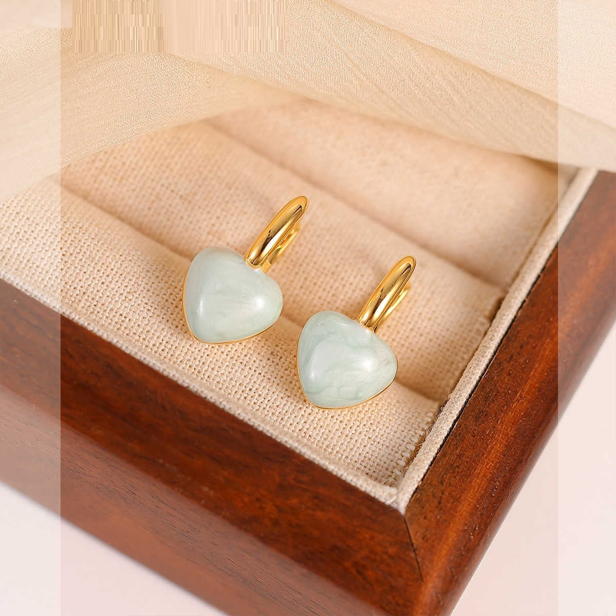 Graceful Personality French Blue Drip Glazed Love Heart Earrings Women