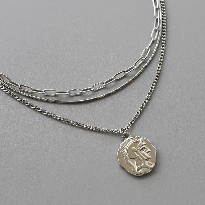 Women's Irregular Three Layered European And American Necklaces