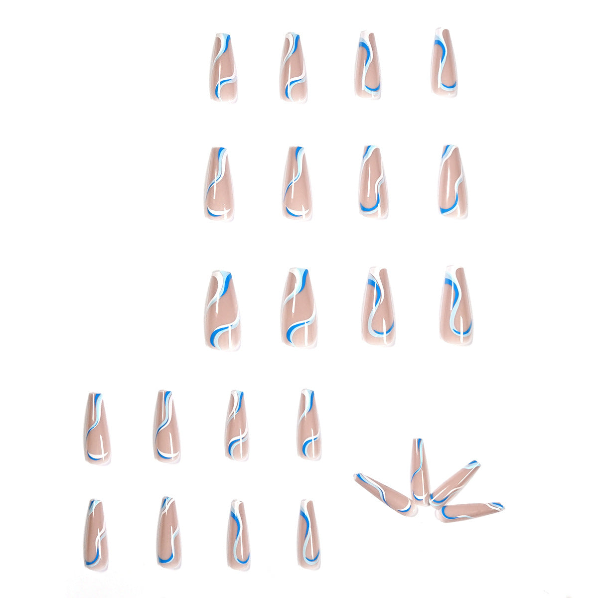 Porte des ongles finis Ongles doux Faux ongles