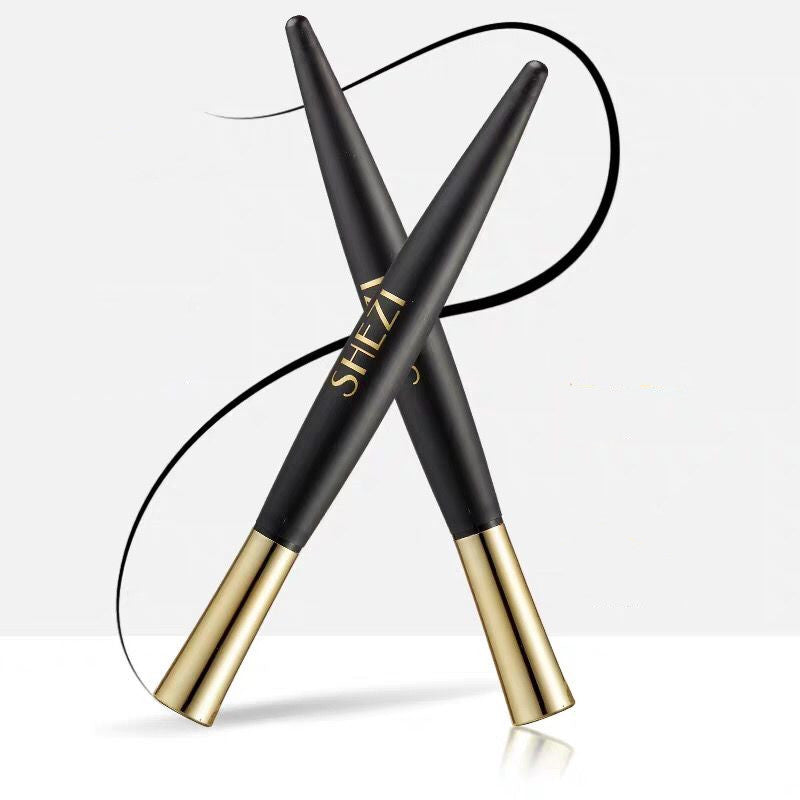 Stylo eyeliner waterproof et longue tenue