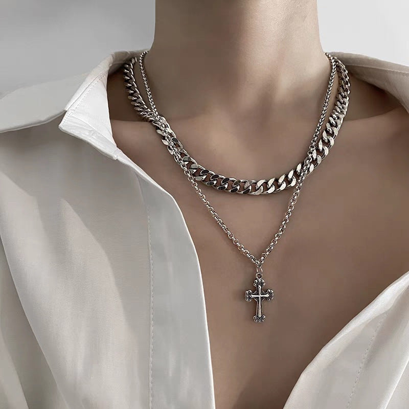Collier Vintage en Acier au Titane avec Croix pour Hommes et Femmes