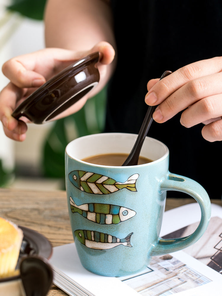 Tasse à eau en céramique motif poisson créatif tasse à café avec couvercle et cuillère