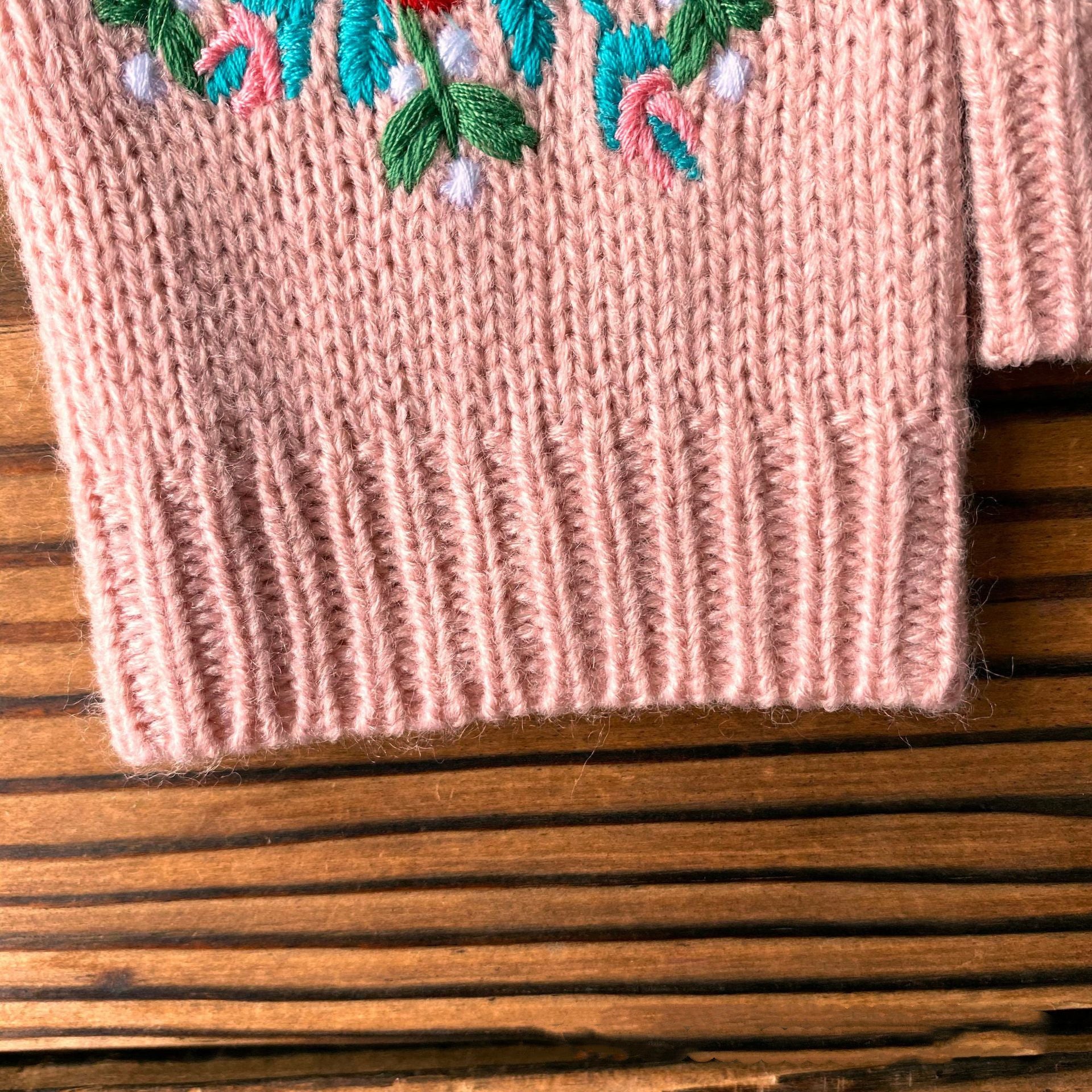 Butterfly Floral Long Warm Women's Knitted Gloves