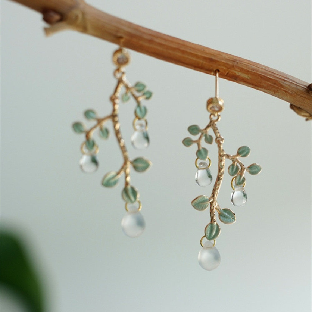 Boucles d'oreilles pendantes tendance pour femmes