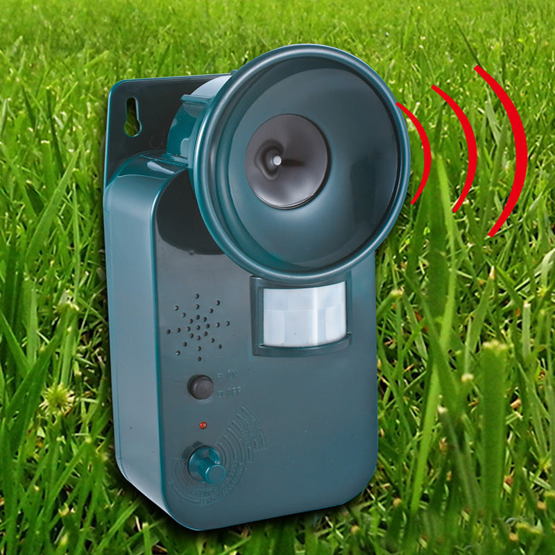 Outdoor Wireless Ultrasonic Animal Repeller