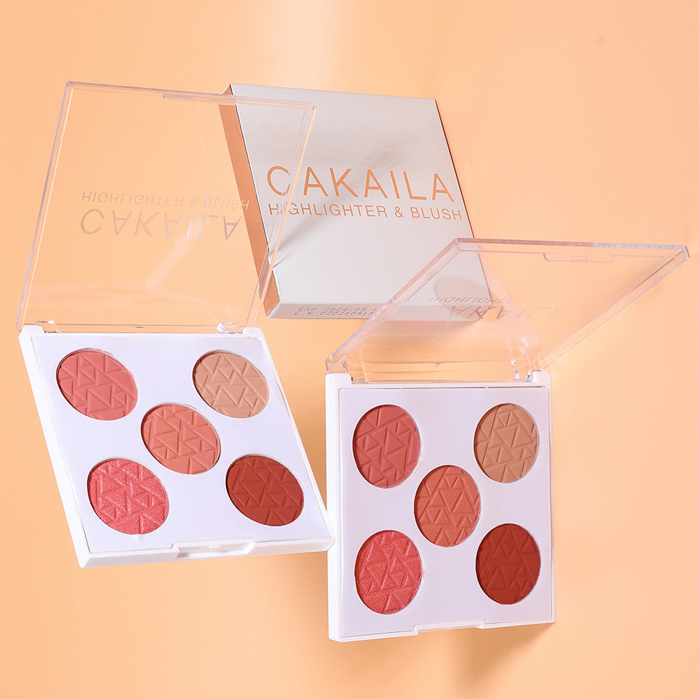 Palette de blush mat et nacré cinq couleurs