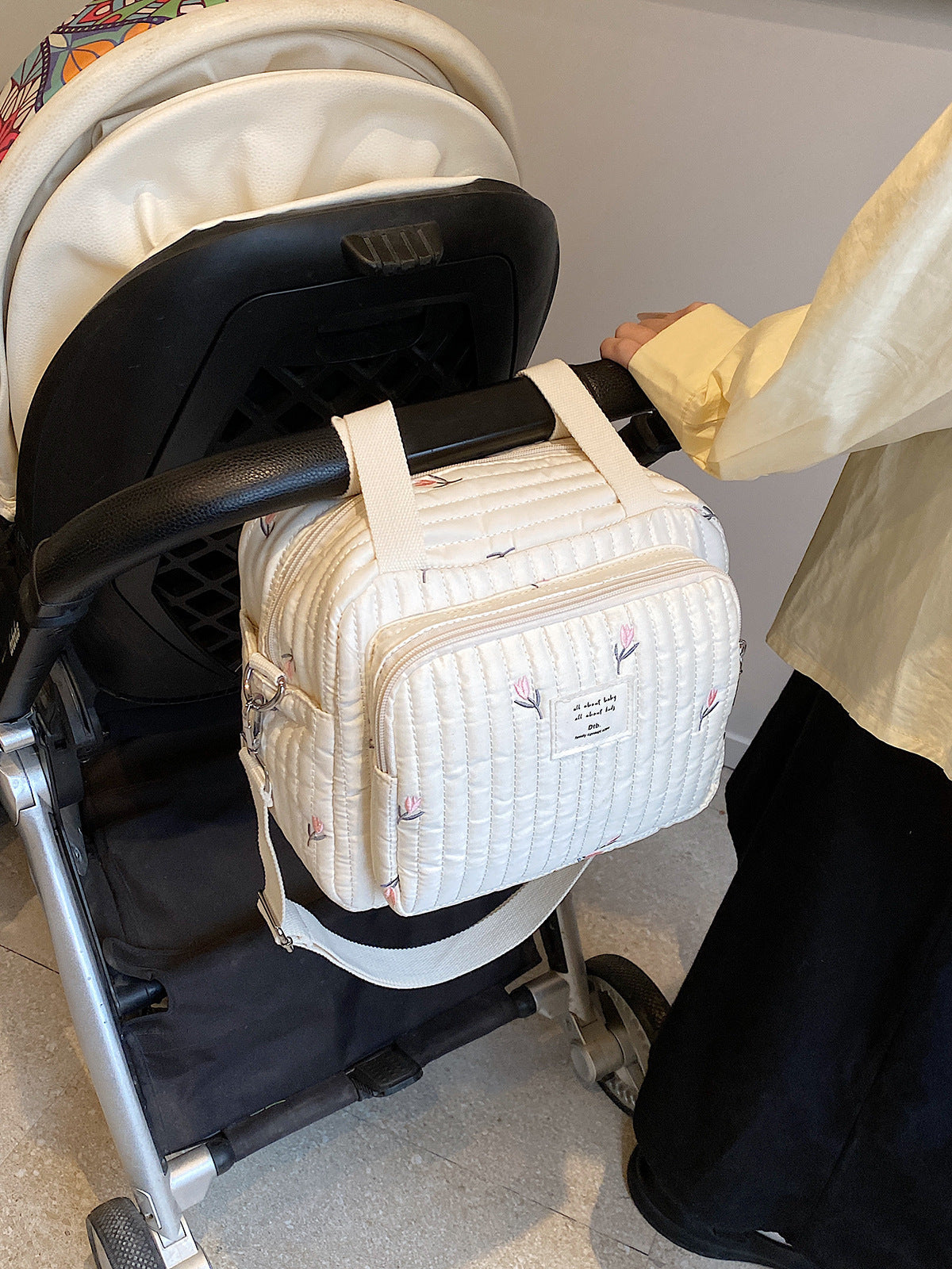 High-end Lightweight Tote Mummy Storage Shoulder Bag