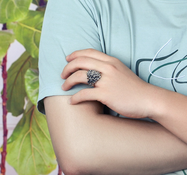 Aggressive Lion Head Vintage Fashion Ring