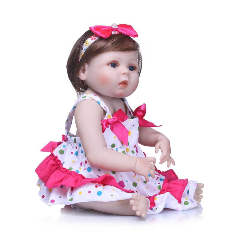 Jouets de simulation pour bébés Adorable bébé fille