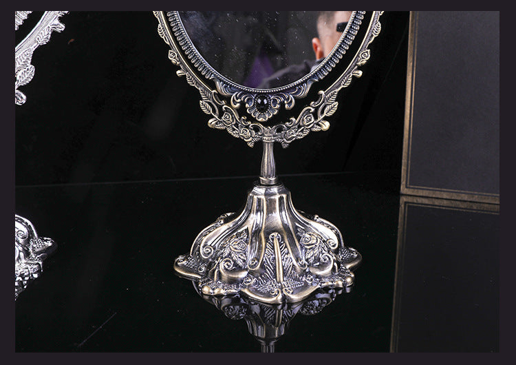 European Metal Reversible Retro Makeup Mirror