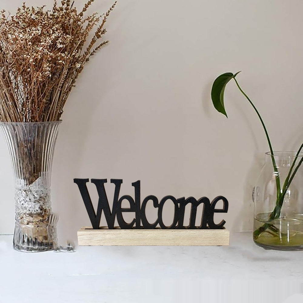 Lettres décoratives creuses en bois