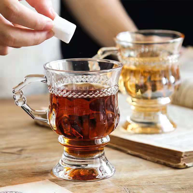 Retro Relief Handle Cup ZB72 Tall French Amber