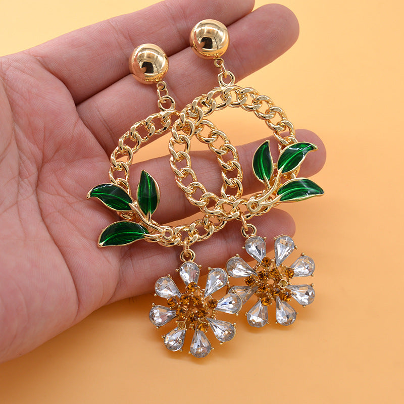 Crystal Flower Exaggerated Atmosphere Earrings