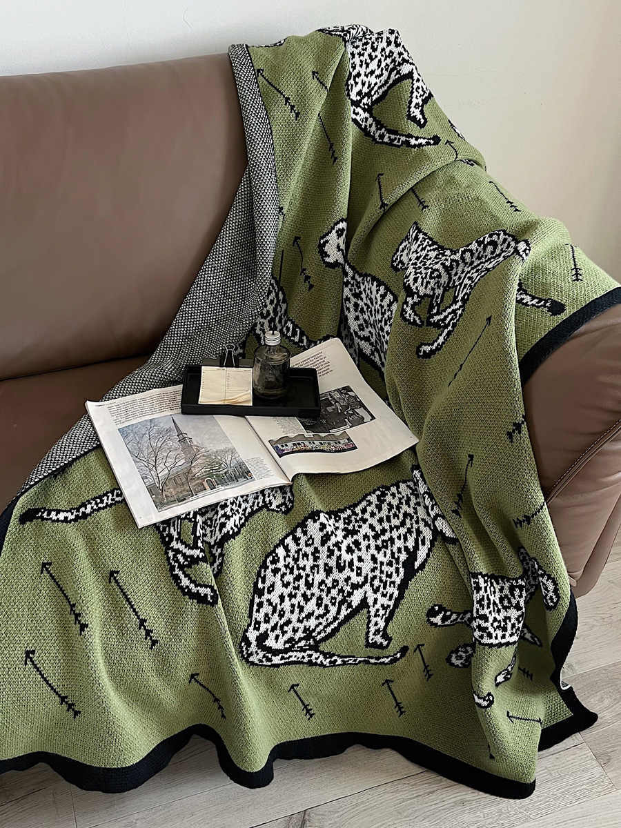 Green Living Room Single Sofa Cover Cover Blanket Nap Blanket