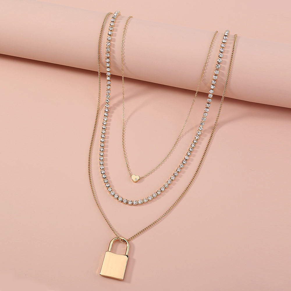 Fashion exaggerated personality lock pendant multi-layer Diamond Gold Necklace woman