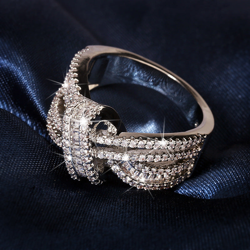 European And American Luxury Fashion Ladies Zircon Ring