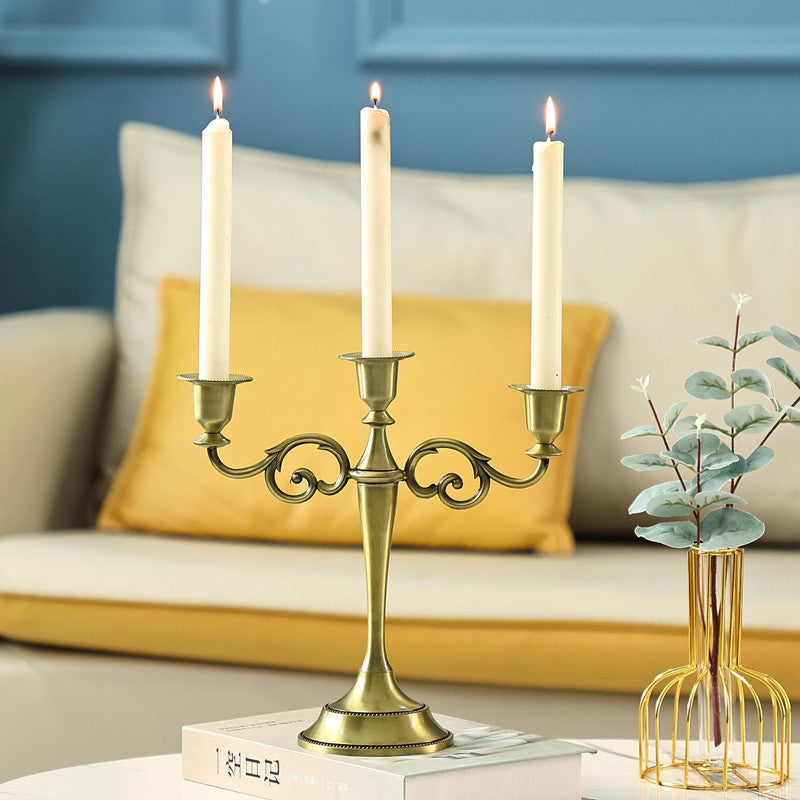 Bougeoir de style européen à trois têtes Ornements Décoration d'intérieur