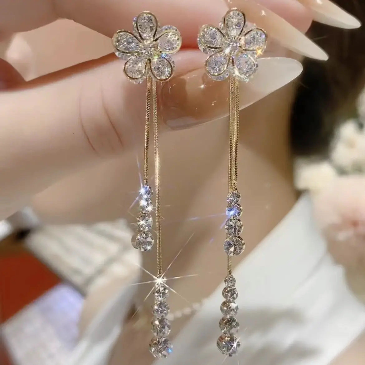 Boucles d'oreilles fleur, tempérament féerique, pampilles pour femme