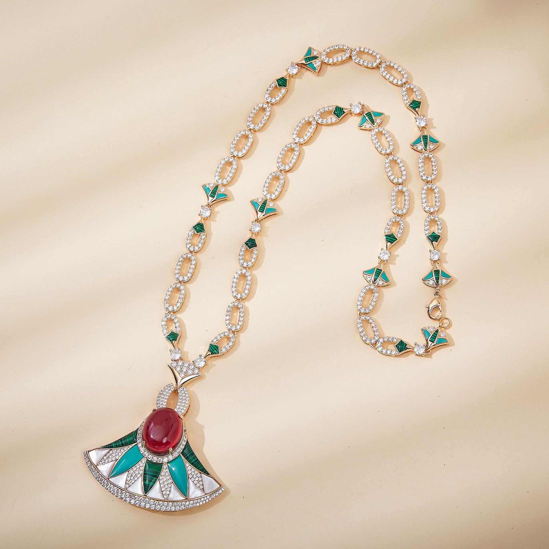 Women's Fan-shaped Necklace Earring Set