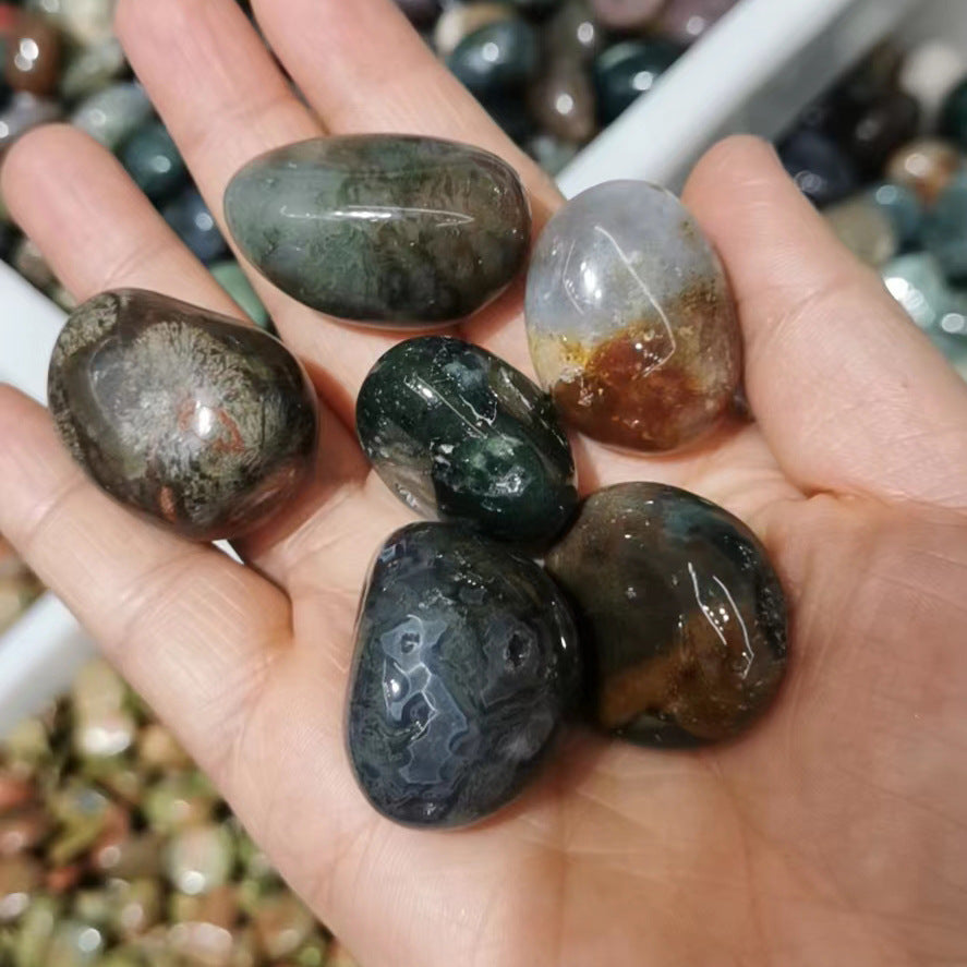 Natural Large Grain Polished Crystal Stone