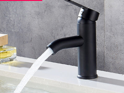 Mélangeur de lavabo chaud et froid rehaussé noir