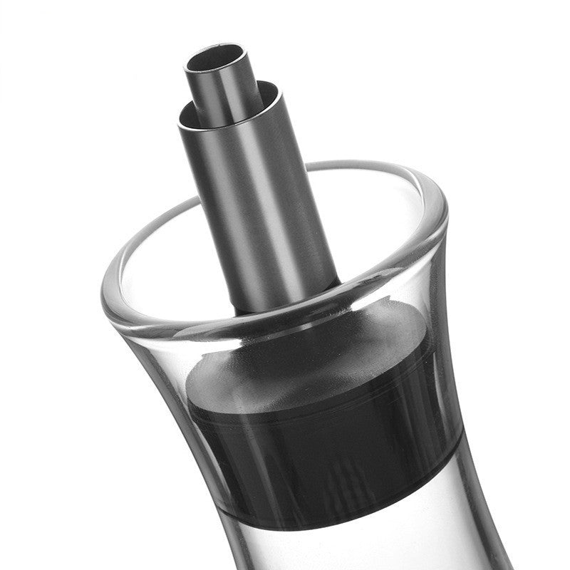 Kitchen condiment bottle creative soy sauce pot