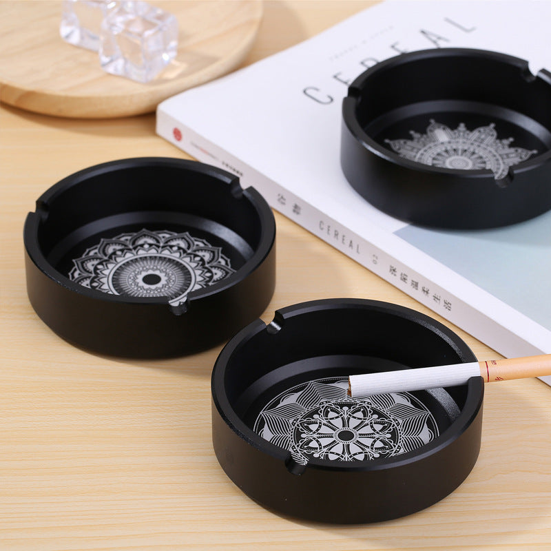 Round thickened aluminum alloy ashtray