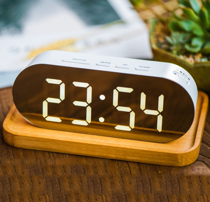 Thermomètre horloge LED créatif Miroir de maquillage double prise réveil horloge cadeau Horloge miroir LED