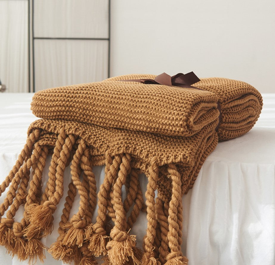 Office sofa blanket with tassel knitted thread blanket