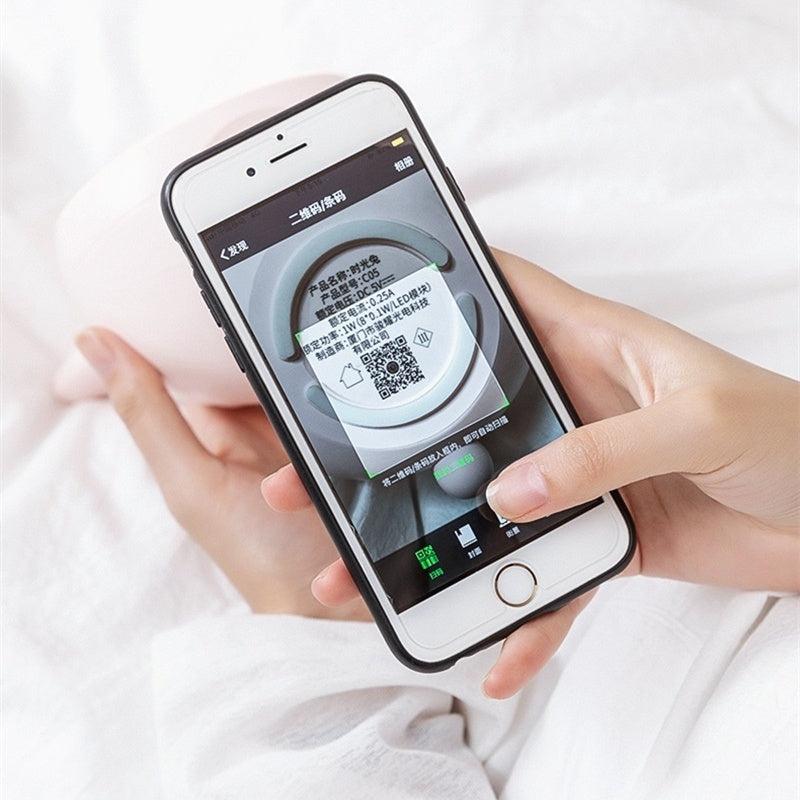 Electronic small alarm clock students use charging