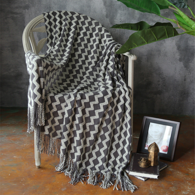 Tassel shawl for blanket