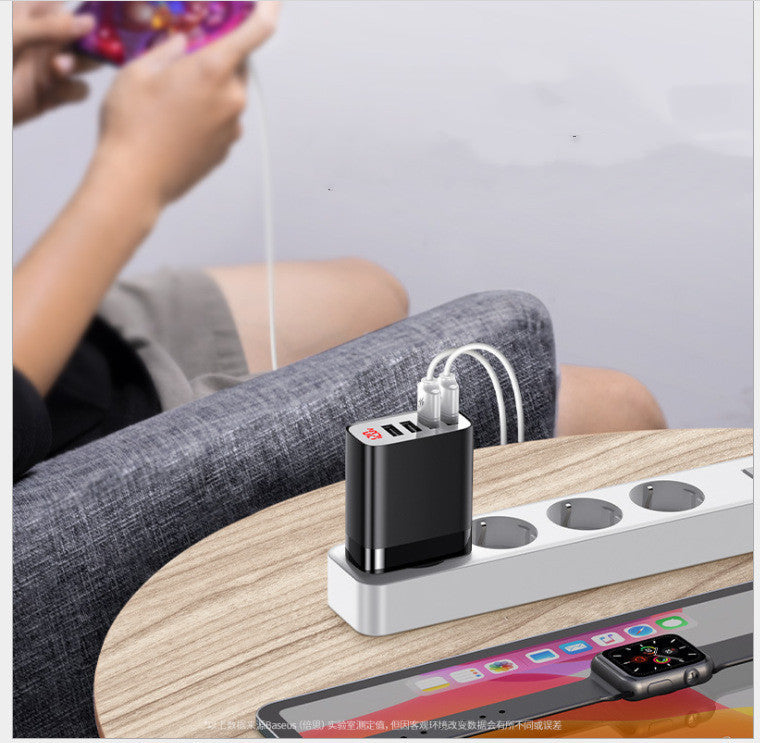 Mirror Lake Digital Display 4U Travel Charger