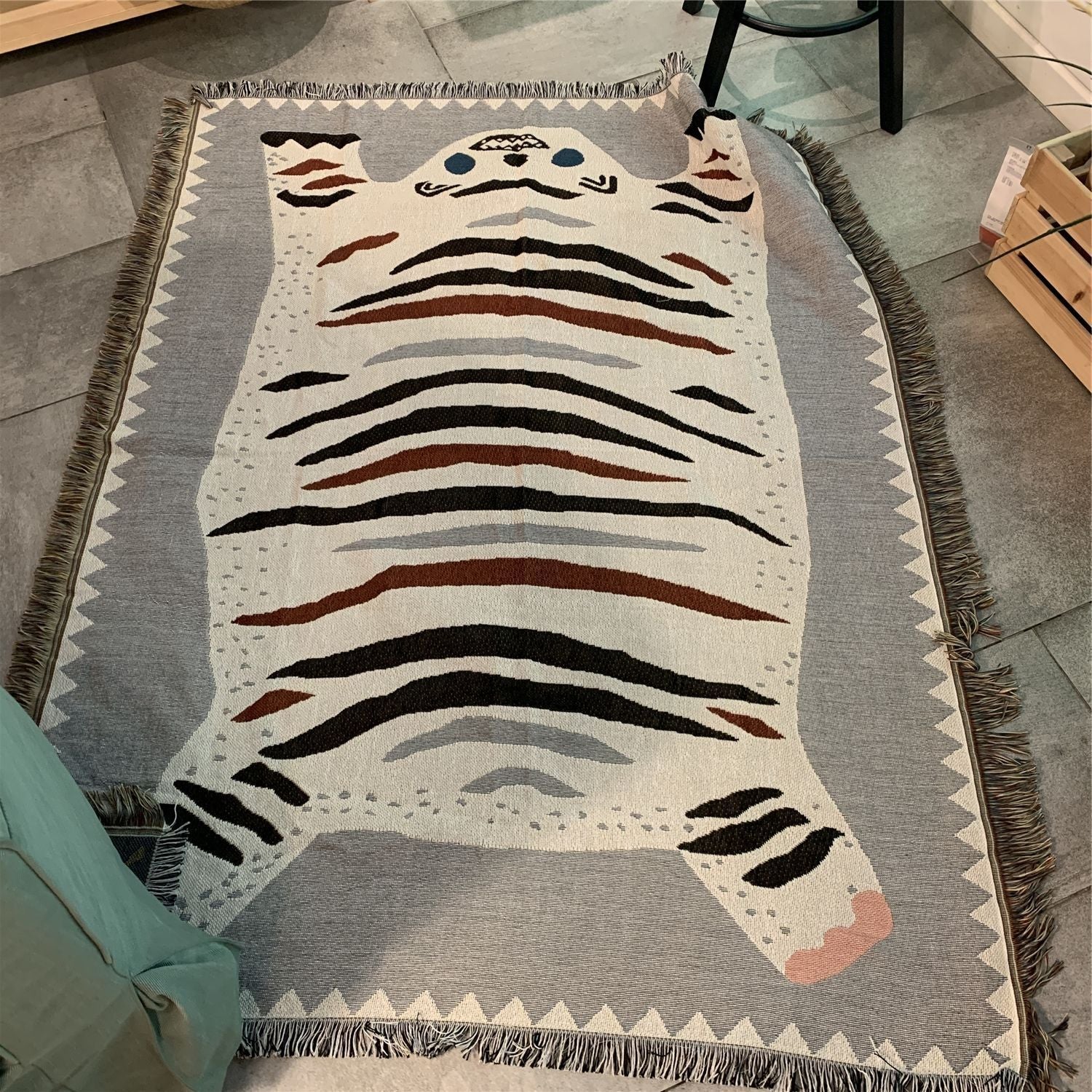 Decorative Tapestry Leisure Blanket Cover Blanket Air Conditioning Blanket Tiger Head