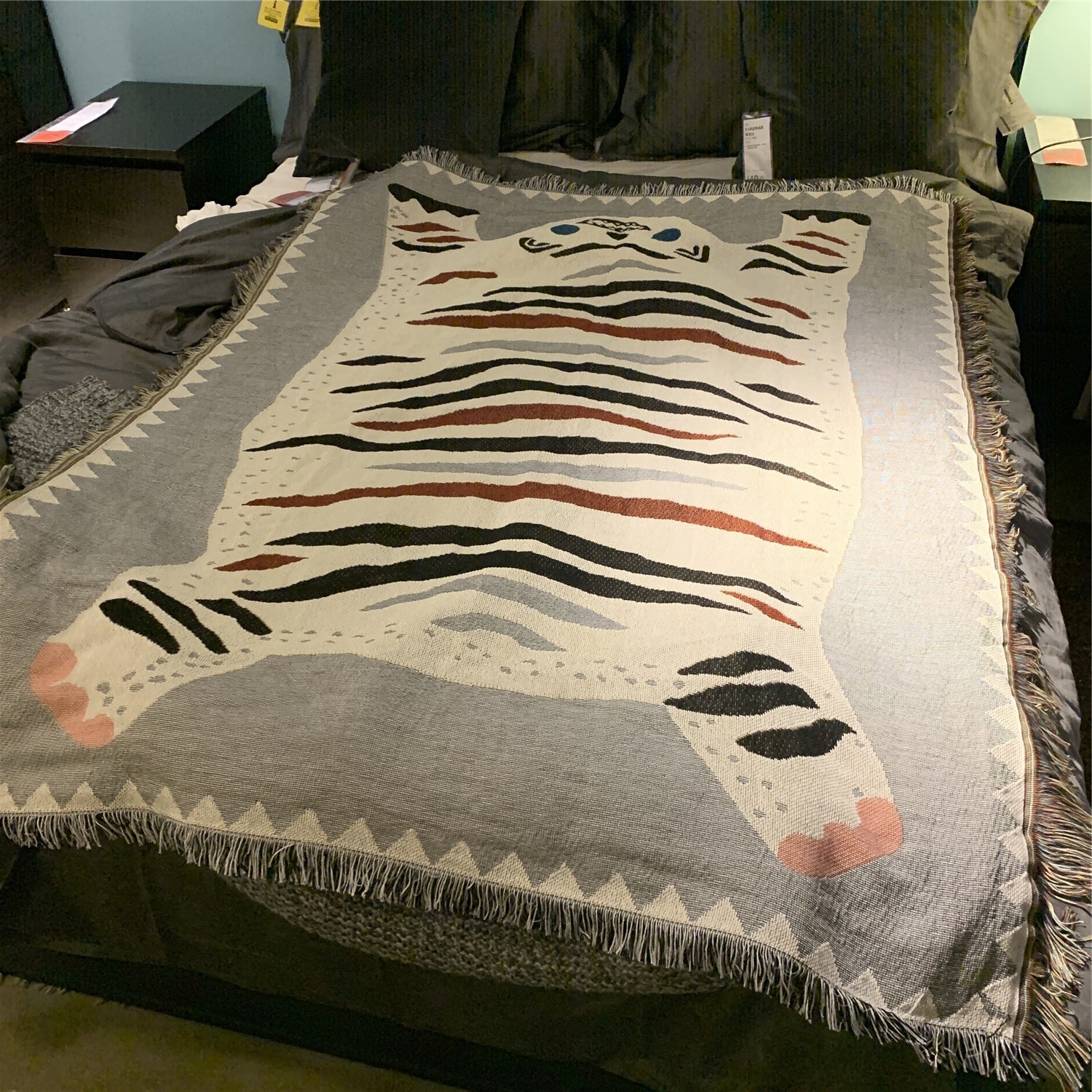Decorative Tapestry Leisure Blanket Cover Blanket Air Conditioning Blanket Tiger Head