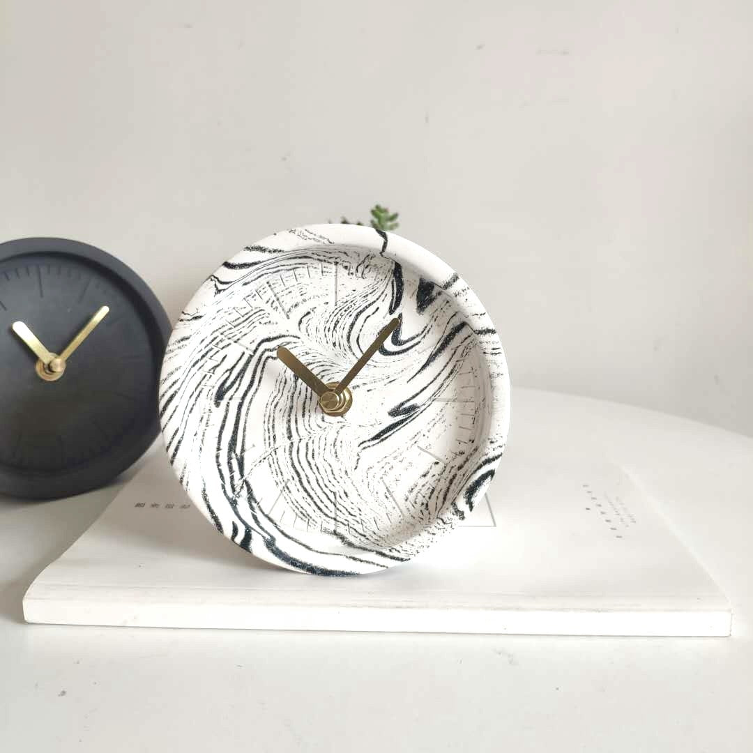 Original Cement Home Furnishing Decorations Fair-Faced Concrete Nordic Clock Customization