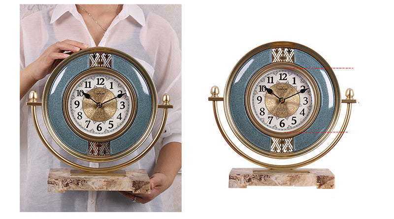 Living Room Old-fashioned Decorations Fashion Household Desktop Clocks Bedroom Mute And Simple