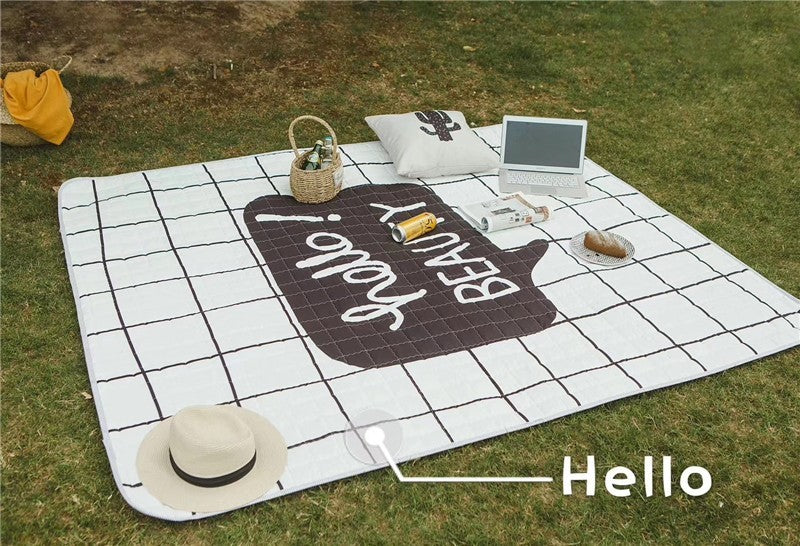 Net Red Black And White Wave Point Outdoor Moisture-Proof Mat Picnic Mat Lawn Cloth Girlfriends Spring Outing Mat Tent Beach Waterproof