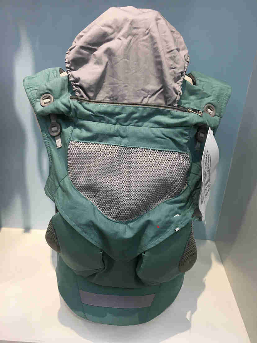 Breathable Baby Carrier With Four-style Back Bag To Hold Newborn In Front