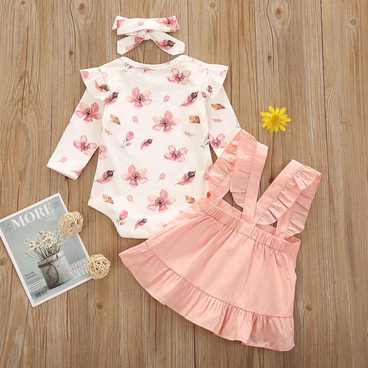 Korean Version long Short Flying Sleeve Small Flower Print Blouse Lace Suspender Skirt