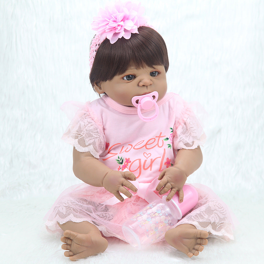 55cm Full Body Black Skin Doll Simulation Rebirth Baby Doll Can Be Washed In Water and Sold Quickly